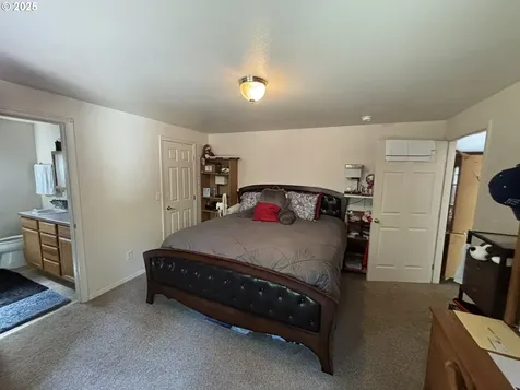 42 Park Village Drive Florence OR 97439