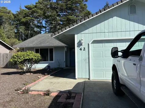42 Park Village Drive Florence OR 97439