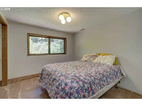 26001 NE 60th Street Vancouver WA 98682
