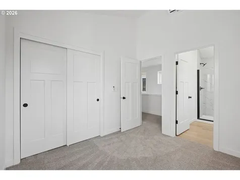 9596 SW 91st Avenue Portland OR 97223