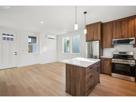 9596 SW 91st Avenue Portland OR 97223