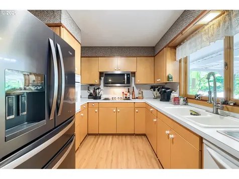 24203 NE Oregon Street Wood Village OR 97060