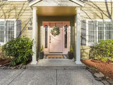 3901 SE 183rd Avenue Vancouver WA 98683