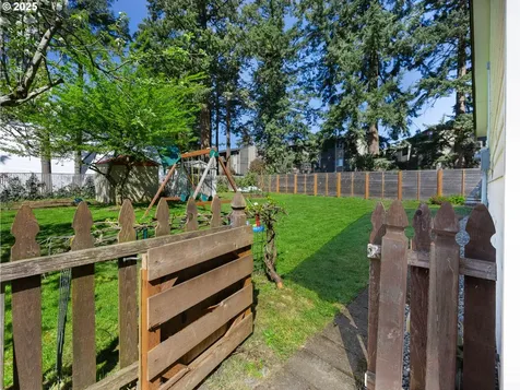 12536 SE Rhone Street Portland OR 97236