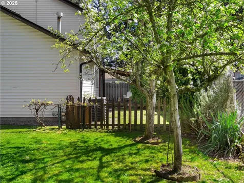 12536 SE Rhone Street Portland OR 97236
