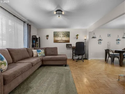 12536 SE Rhone Street Portland OR 97236