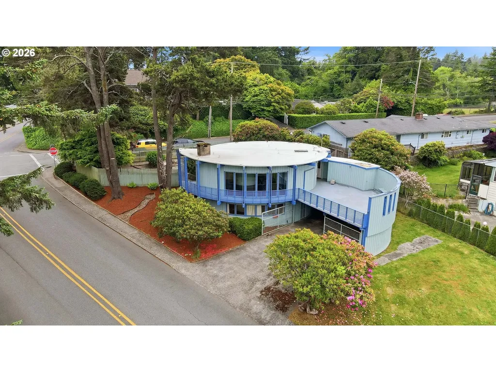1010 Hemlock Avenue Coos Bay OR 97420