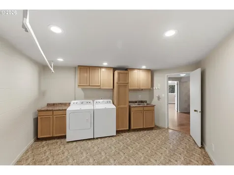 1010 Hemlock Avenue Coos Bay OR 97420