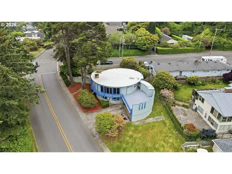 1010 Hemlock Avenue Coos Bay OR 97420