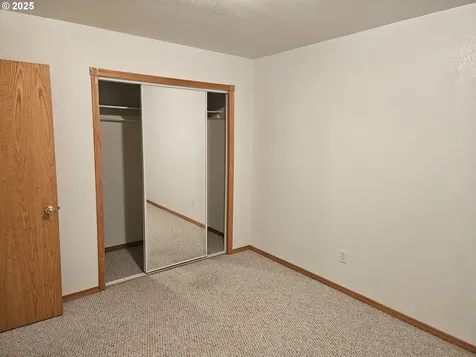 736 Edwards Avenue Coos Bay OR 97420
