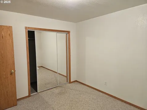 736 Edwards Avenue Coos Bay OR 97420