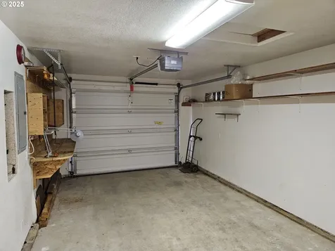 736 Edwards Avenue Coos Bay OR 97420