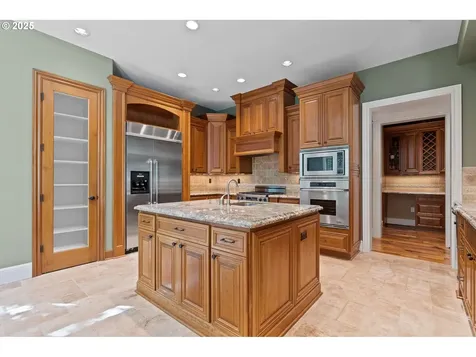 12320 NW Sargent Lane Portland OR 97231