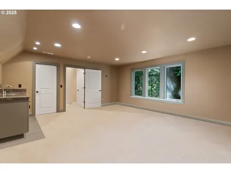 12320 NW Sargent Lane Portland OR 97231