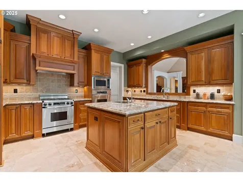 12320 NW Sargent Lane Portland OR 97231