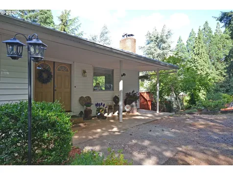 6962 Macleay Road SE Salem OR 97317