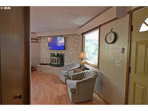 6962 Macleay Road SE Salem OR 97317