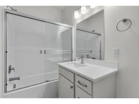 510 SW 6th Street Metolius OR 97741