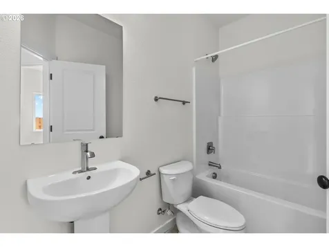 510 SW 6th Street Metolius OR 97741