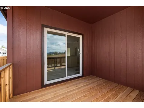 510 SW 6th Street Metolius OR 97741