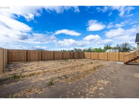 510 SW 6th Street Metolius OR 97741