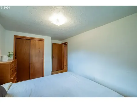 4472 Coloma Drive SE Salem OR 97302