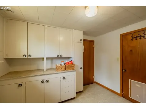 4472 Coloma Drive SE Salem OR 97302