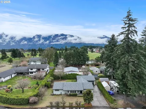 102 Evergreen Street Carson WA 98610