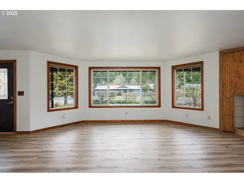 102 Evergreen Street Carson WA 98610
