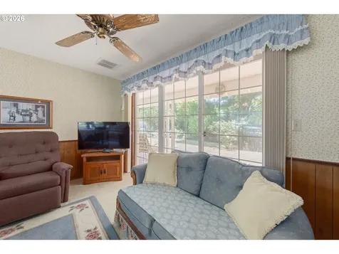 310 Hatton Avenue Eugene OR 97404