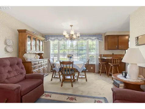 310 Hatton Avenue Eugene OR 97404