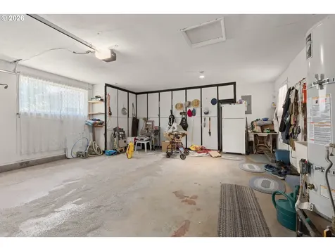310 Hatton Avenue Eugene OR 97404