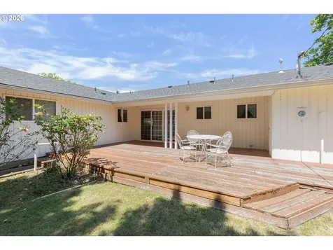 310 Hatton Avenue Eugene OR 97404