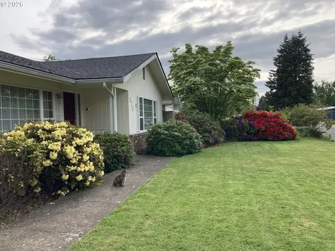 310 Hatton Avenue Eugene OR 97404