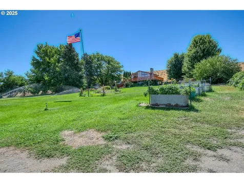 81765 Lee Estates Lane Umatilla OR 97882