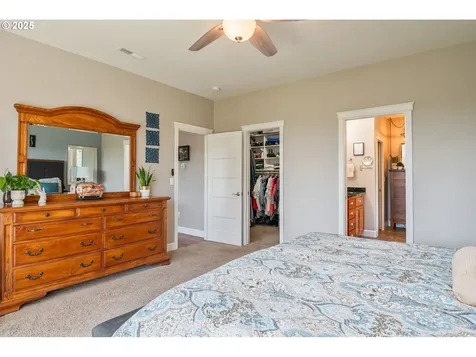 575 Agate Creek Drive Kalama WA 98625