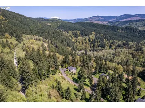575 Agate Creek Drive Kalama WA 98625