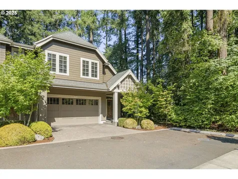 4521 Trillium Woods Lake Oswego OR 97035