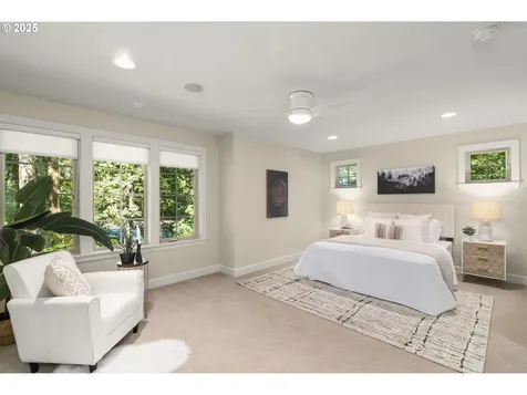 4521 Trillium Woods Lake Oswego OR 97035