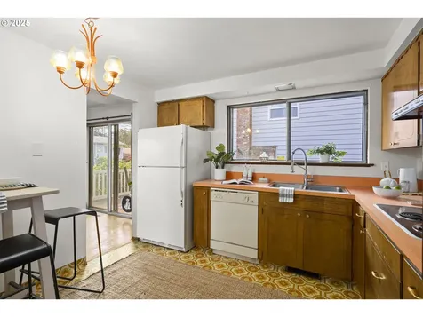 1035 NE 176th Avenue Portland OR 97230