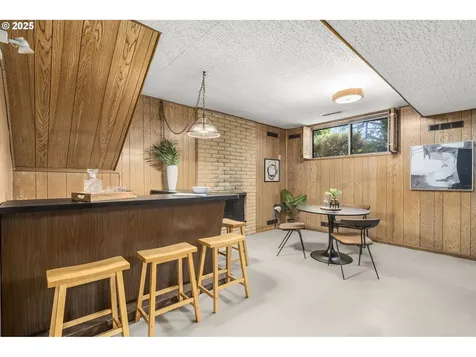 1035 NE 176th Avenue Portland OR 97230