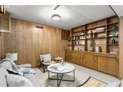 1035 NE 176th Avenue Portland OR 97230