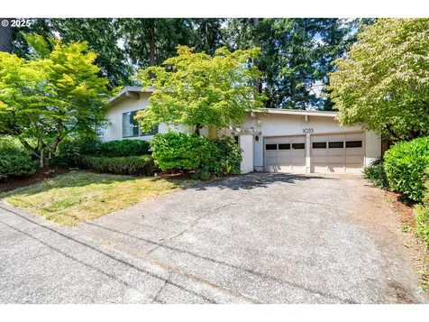 1035 NE 176th Avenue Portland OR 97230
