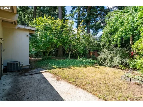 1035 NE 176th Avenue Portland OR 97230