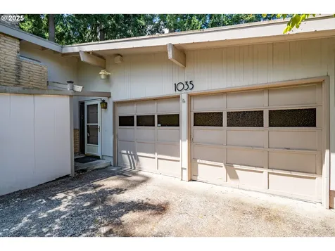 1035 NE 176th Avenue Portland OR 97230