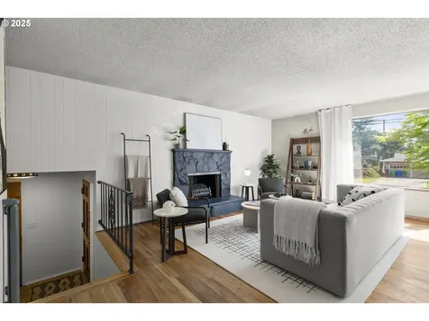 1035 NE 176th Avenue Portland OR 97230