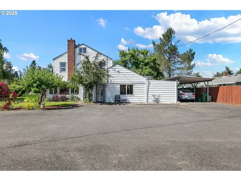 1112 S 6th Street Cottage Grove OR 97424