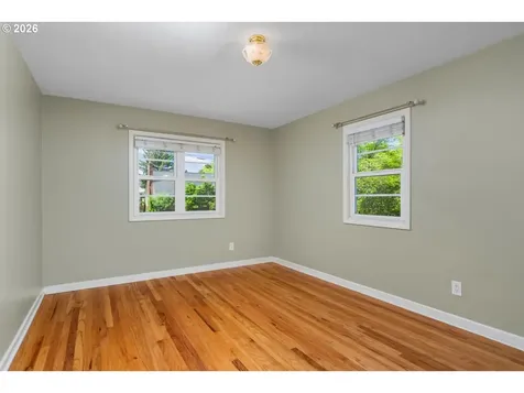 5618 NE 37th Avenue Portland OR 97211