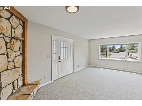 33549 Wikstrom Road Scappoose OR 97056