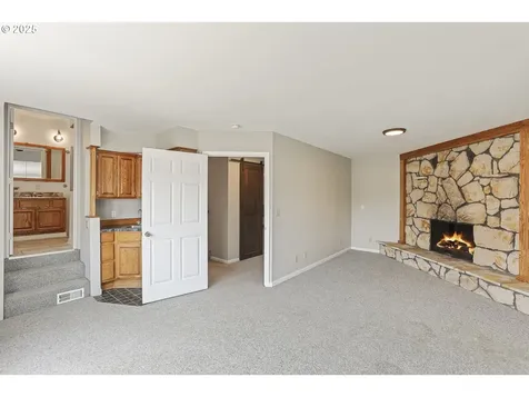 33549 Wikstrom Road Scappoose OR 97056
